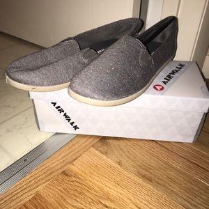 Airwalk sneakers